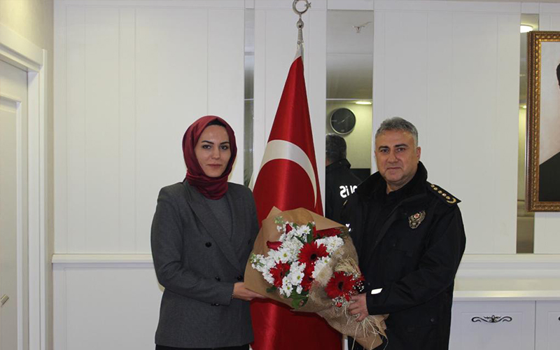  İl Emniyet Müdürümüz Sayın Fahri AKTAŞ, Manisa Çalışma ve İş Kurumu İl Müdürü olarak atanan Sayın Günseli TUFAN'a hayırlı olsun ziyaretinde bulundu.