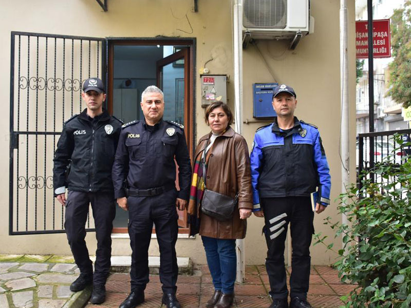 İl Emniyet Müdürümüz Sayın Fahri AKTAŞ “Muhtarlar Ziyareti” Kapsamında Nişancıpaşa Mahallesi Muhtarı Sayın Nevin Erol BECERİKLİ’yi Ziyaret Etti